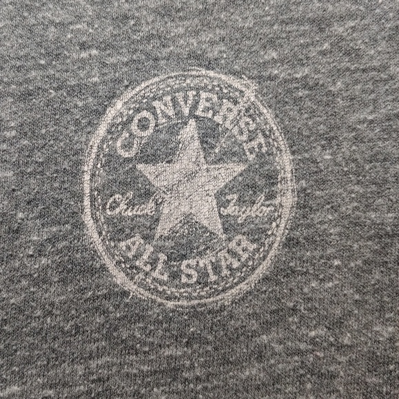 grey shirt - Picture 3 of 4